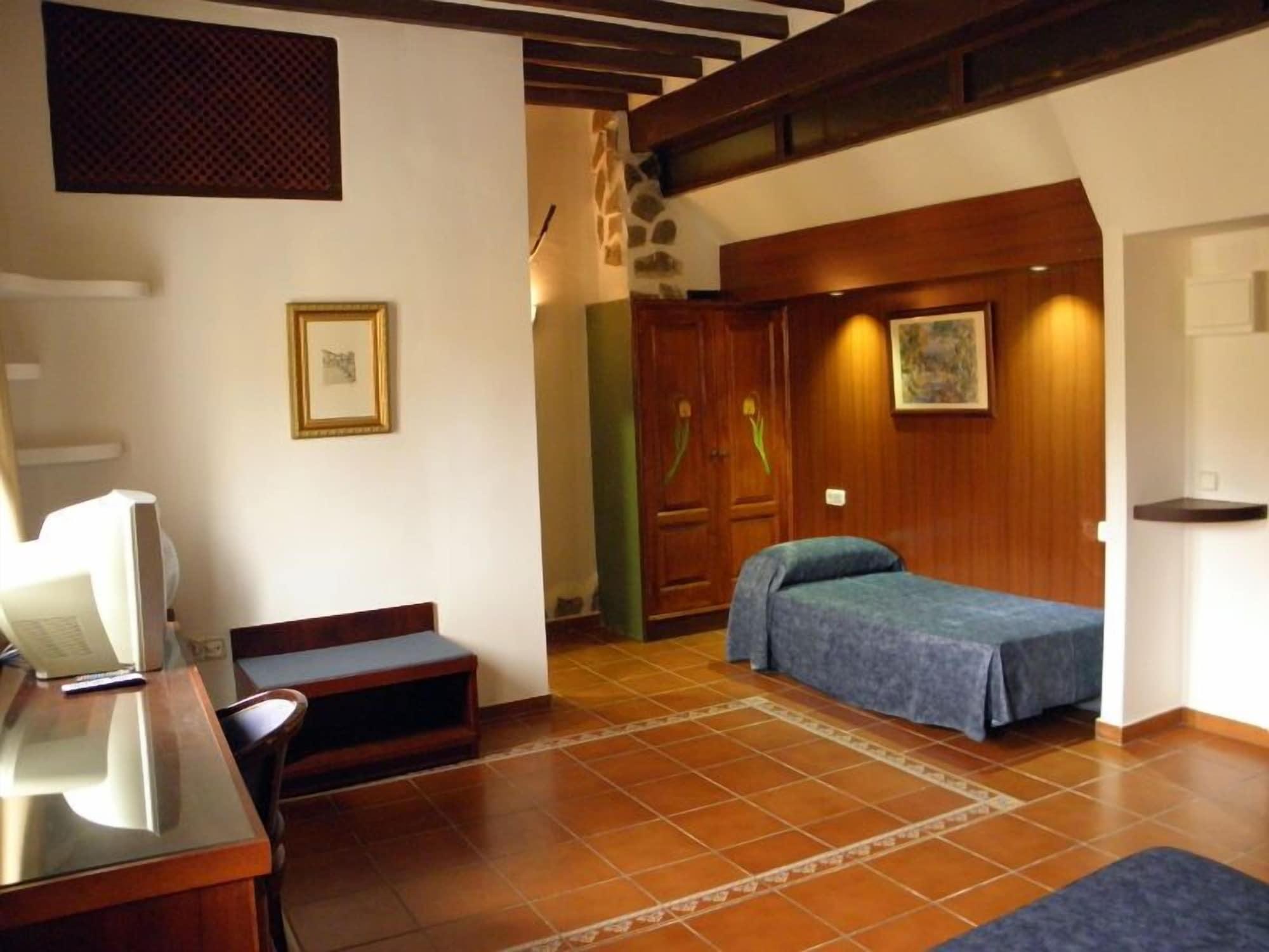 Leon Dormido Rooms & Apartments Polop Exterior photo